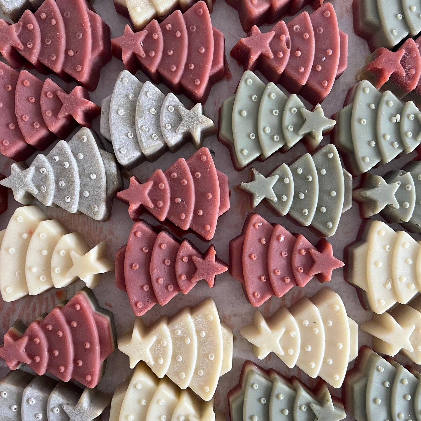 Evergreen Soap Bar – Off-Pours (Boxing Week Special)