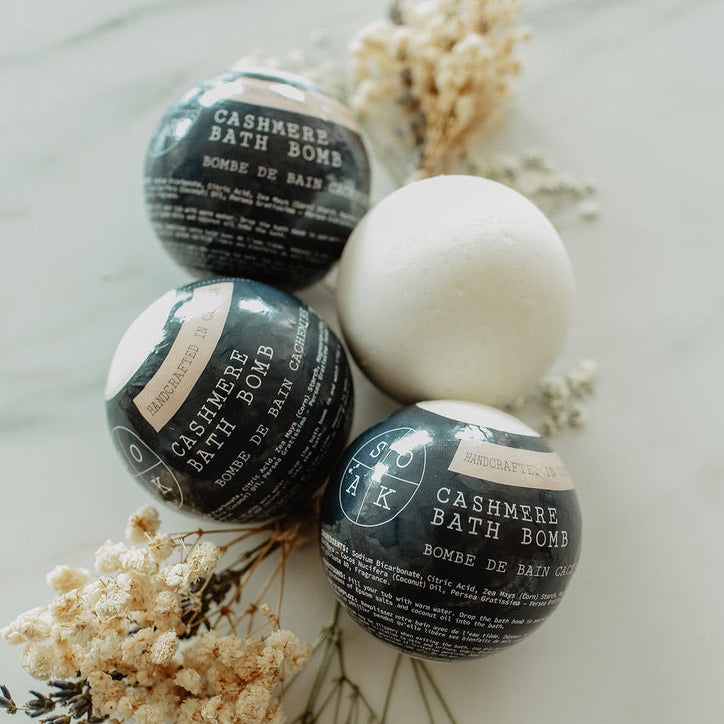 Cashmere Bath Bomb