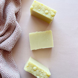 Lemon Lime Soap: Mini Daisy Soap