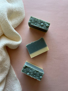 Sea Salt Soap: Mini Daisy Soaps