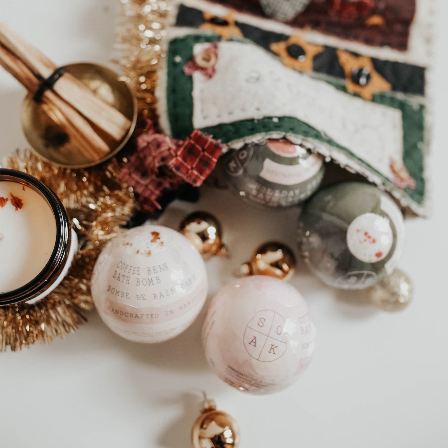 stocking stuffer ideas, bath bombs