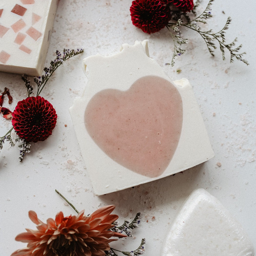 xoxo soap bar, hugs and kisses soap bar