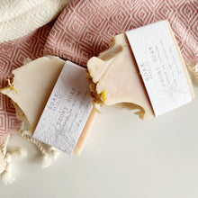 Load image into Gallery viewer, Peony soap bars
