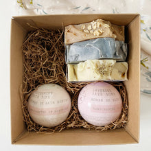 Load image into Gallery viewer, Gift box with 2 bath bombs and three soap bars