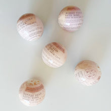 Load image into Gallery viewer, handmade bath bombs on sale